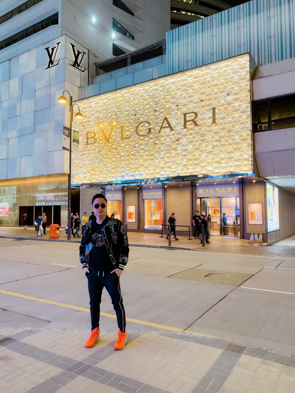 nhat-tinh-anh-164-1-ngoisao.vn-w580-h773 22 Nhật Tinh Anh, Du lịch Hong Kong