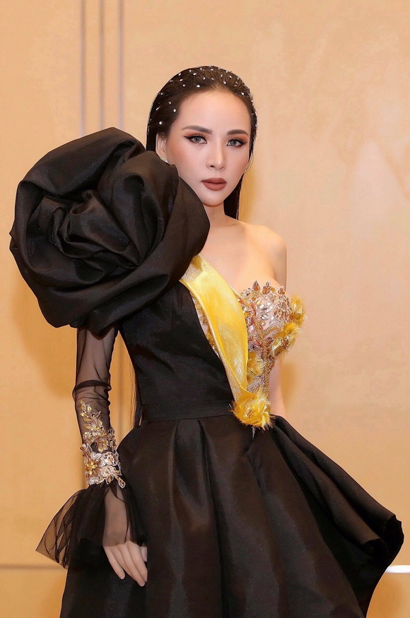 a-hau-ngoc-quynh-184-10-ngoisao.vn-w580-h875 3 Á hậu Ngọc Quỳnh, Sao việt