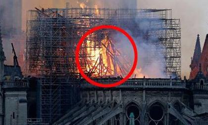 cháy nhà thờ, Nhà thờ Đức Bà Paris, Cảnh sát Pháp