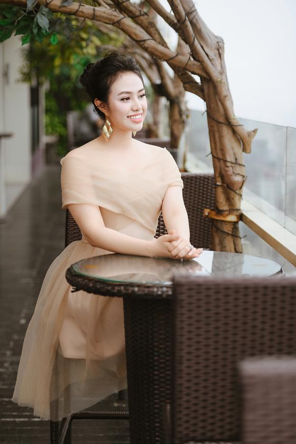 Sai Mai Lương Hải Yến xuất hiện rạng rỡ trước truyền thông 1 Sao mai 2019,quán quân sao mai 2019,ca sĩ lương hải yến