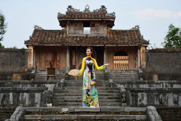phuong-mai-silk-194-8-ngoisao.vn-w580-h387 11 Lụa Phương Mai, Festival Nghệ truyền thống Huế 2019, Phương Mai Silk