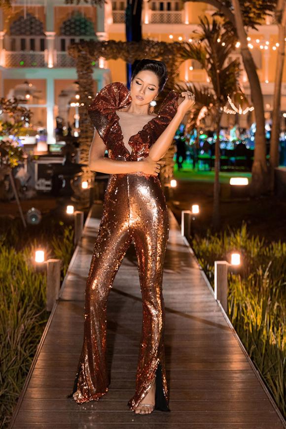 h'hen niê, Miss Universe 2018, sao việt