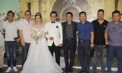 đám cưới NSND Trung Hiếu,  NSND Trung Hiếu, đạo diễn Trần Lực, sao Việt