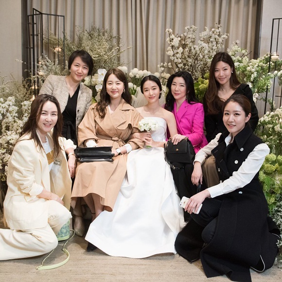 Go So Young, Son Ye Jin, Sung Yuri, sao Hàn