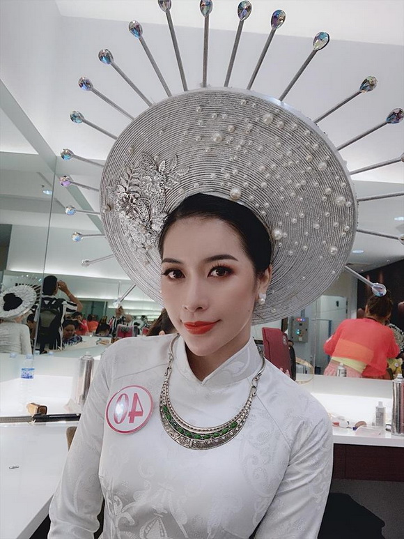 Hoa hậu bikini, Nguyễn Hoàng Phụng, Hoa hậu nam vương duyên dáng toàn cầu