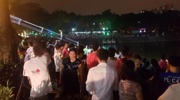 Ô tô lao xuống hồ Linh Đàm, Tai nạn giao thông, Tin nóng