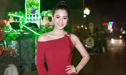 hoa hậu Việt Nam 2018, Hoa hậu Tiểu Vy, catwalk, sao Việt