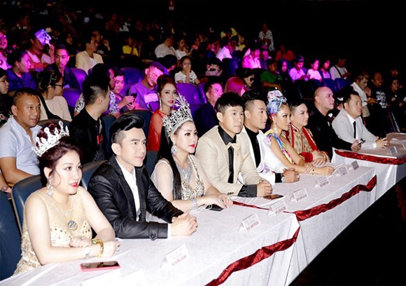 Phạm Ánh Hồng, Hoa hậu - nam vương doanh nhân duyên dáng toàn cầu 2019