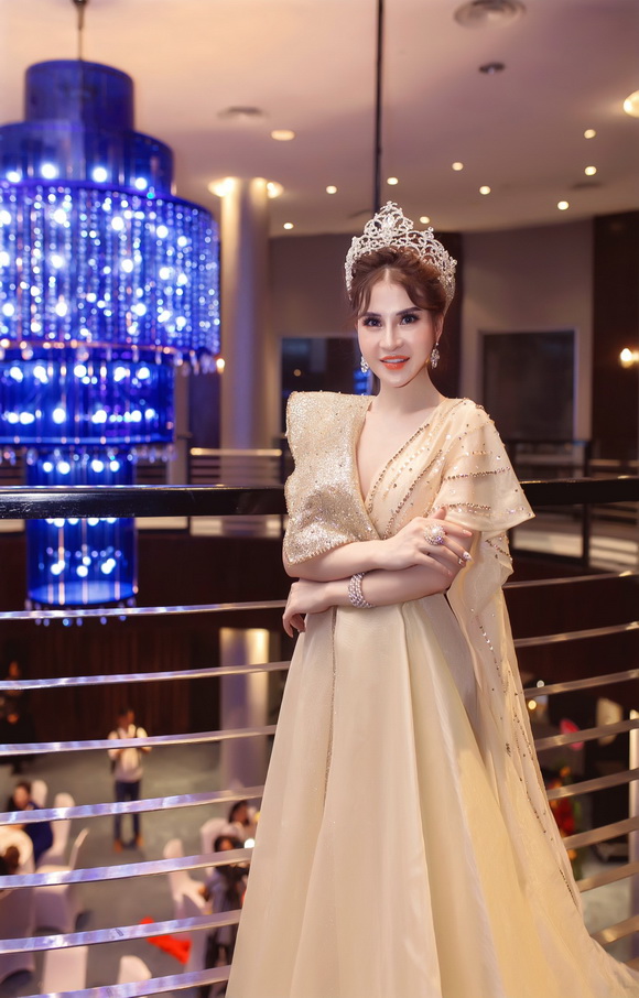 Phạm Ánh Hồng, Hoa hậu - nam vương doanh nhân duyên dáng toàn cầu 2019