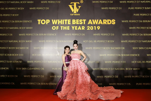 thuy-huynh-135-2-ngoisao.vn-w580-h387 6 Nguyễn Thị Thúy Huỳnh, Top White Best Awards Of The Year 2019, Mỹ phẩm Top White