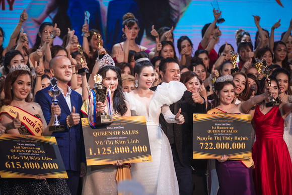 Nữ hoàng sales 2019, Vũ Thị Kim Linh, Top White Best Awards Of The Year 2019