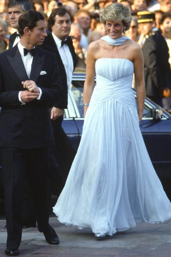 Sức hút của vợ chồng Công nương Diana tại LHP Cannes 32 ...