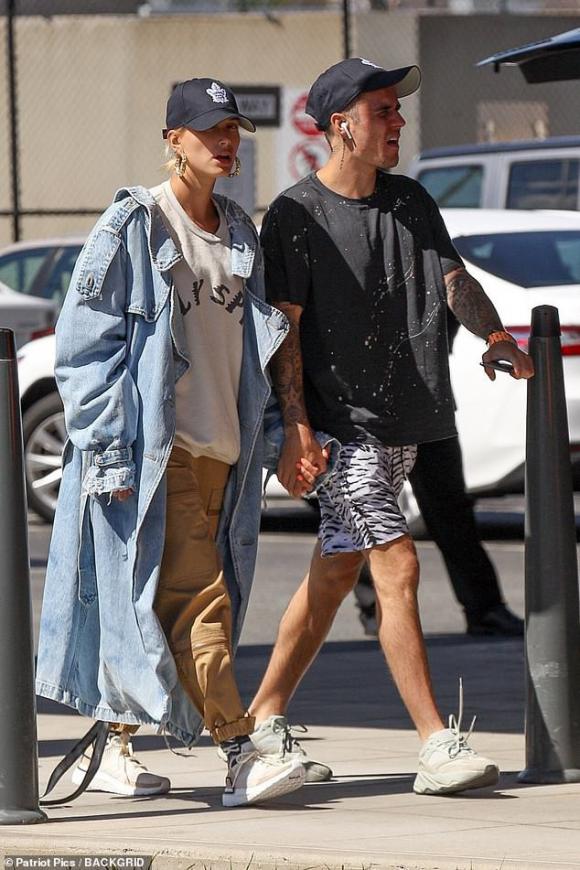 Justin Bieber,Selena Gomez,Hailey Baldwin