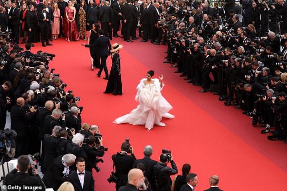 Aishwarya Rai,thảm đỏ LHP Cannes