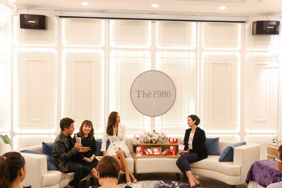 meder-beauty-245-5-ngoisao.vn-w580-h387 0 Meder Beauty Science, The 1986, Siêu mẫu Minh Tú