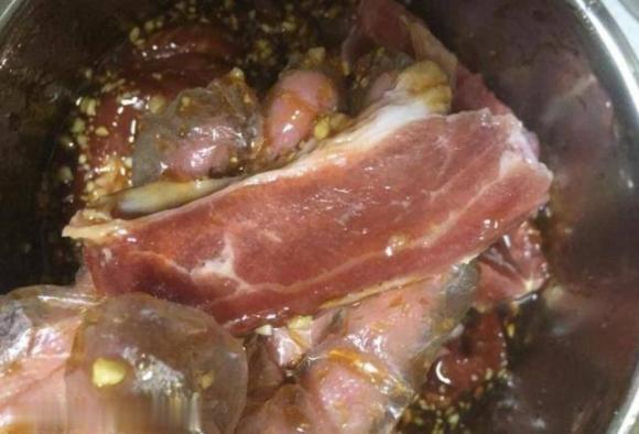 cách nấu món ăn ngon, nấu thịt lợn trong nồi cơm điện, món ngon mỗi ngày