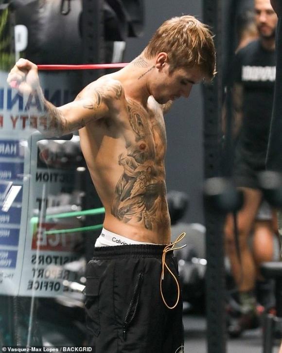Justin Bieber mất hơn 100 giờ để có bộ sưu tập hình xăm kín cơ thể  Ngôi  sao