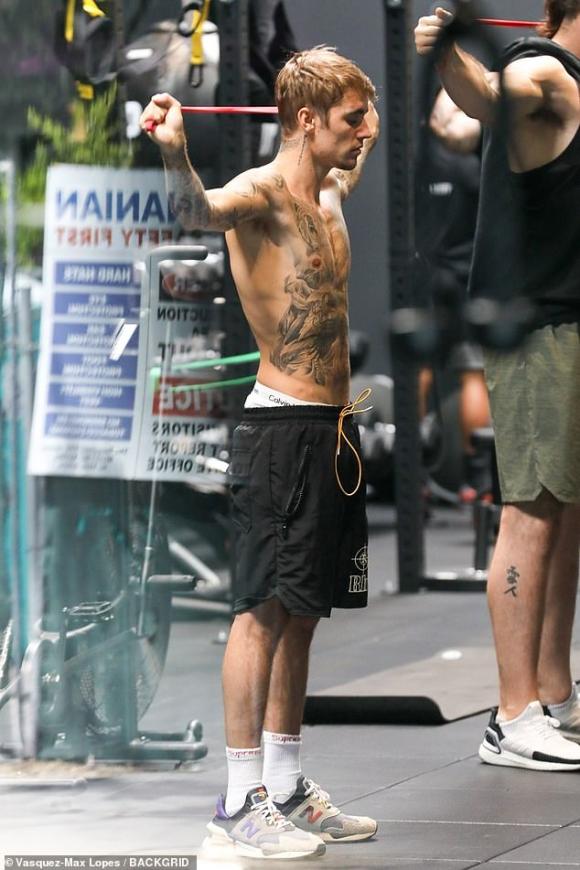 Justin Bieber Eagle Tattoo  The Hollywood Gossip
