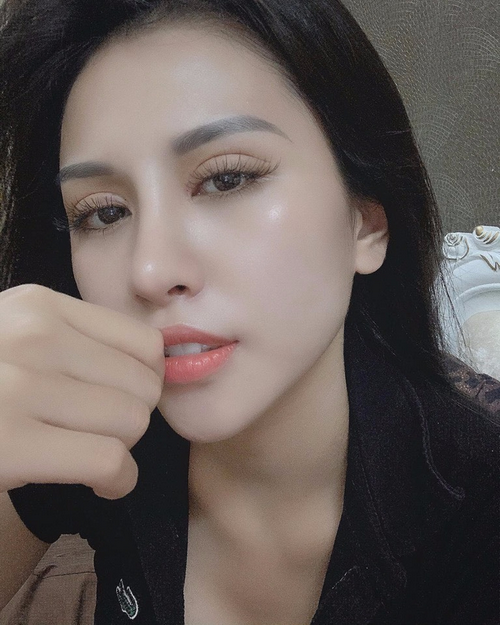 thuy-anh-mi-46-6-ngoisao.vn-w500-h625 0 Spa Thủy Anh Mi, Nối mi, Viện thẩm mỹ