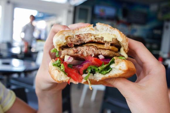 Khoai tây chiên, hamburger, Thực phẩm không tốt cho sức khỏe