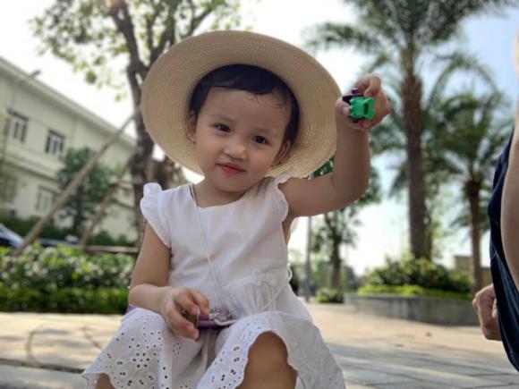 Nhạc sĩ nguyễn hải phong,con gái nguyễn hải phong,sao việt