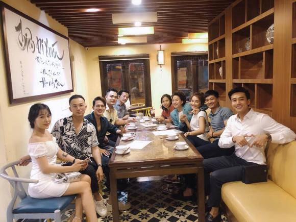 dàn sao về nhà đi con dự sự kiện 3 dàn sao Về nhà đi con, Về nhà đi con, Quốc Trường, dàn sao Về nhà đi con đi ăn