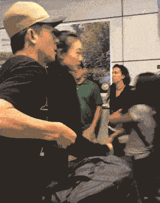 tran-quan-hy4-ngoisao.vn-w322-h407.gif 0 Trần Quán Hy, sao Hoa ngữ, scandal ảnh nóng Trần Quán Hy