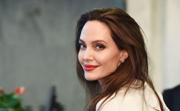 Angelina Jolie, sao Hollywood, tạp chí Time