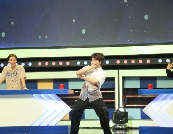 Úm ba la ra chữ gì?, Nicky, Key, Tùng Maru, Lục Huy