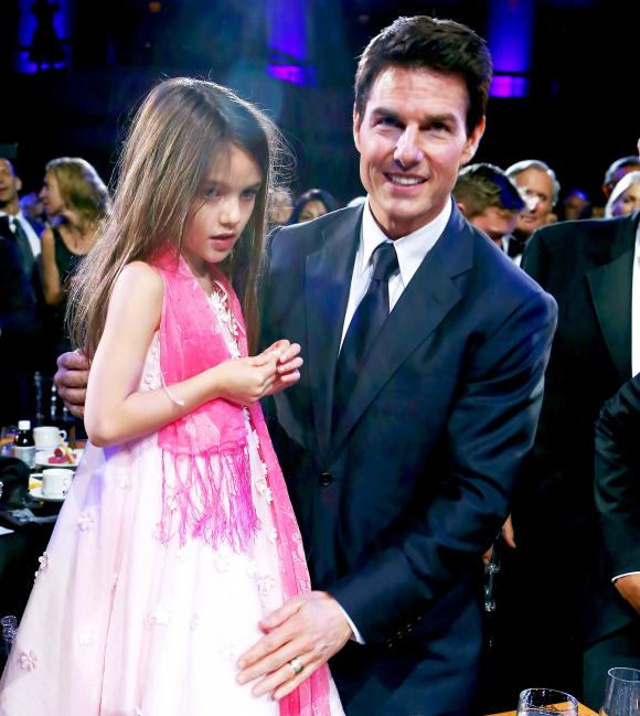 Suri Cruise,Tom Cruise,Katie Holmes,sao Hollywood