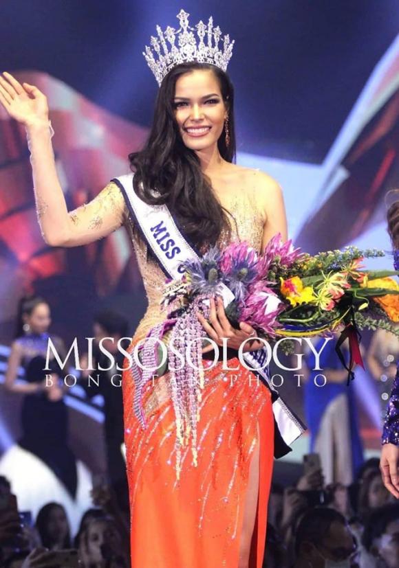 Nhan sắc Hoa hậu Hoàn vũ Thái Lan 2019 12 Hoa hậu Hoàn vũ Thái Lan 2019, Tân Hoa hậu Hoàn vũ Thái Lan 2019, Hoàng Thùy, đối thủ của Hoàng Thùy