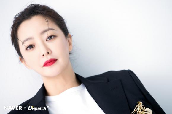 Thần thái xuất sắc ở tuổi 42, Kim Hee Sun khiến cả Song Hye Kyo và 'mợ chảnh' phải kiêng dè 7 Kim Hee Sun,đệ nhất mỹ nhân Kim Hee Sun,quốc bảo nhan sắc Kim Hee Sun,sao Hàn