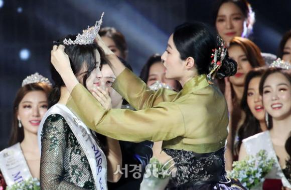 hoa hậu hàn quốc 2019, hanbok, sao hàn