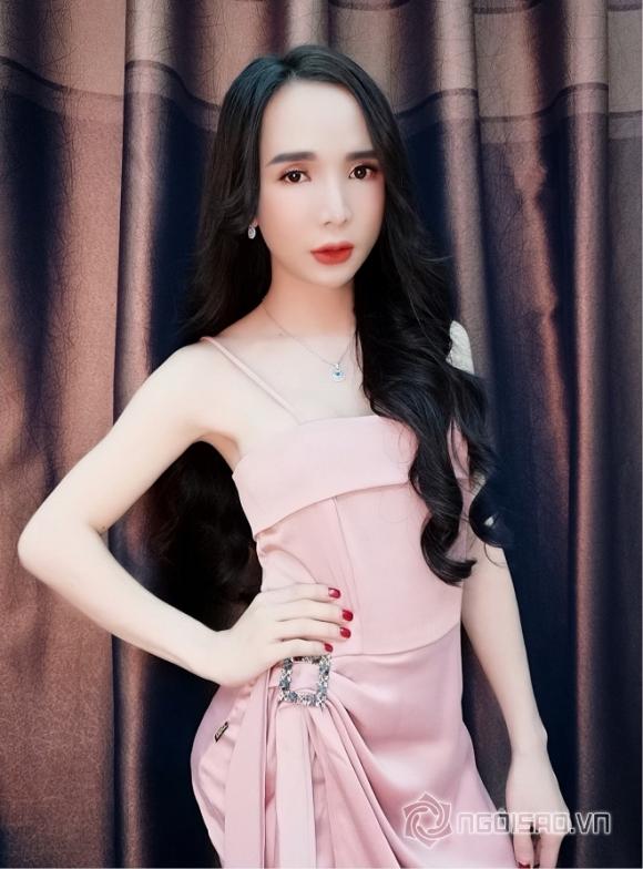 img20190715165914-ngoisao.vn-w1756-h2376 0 Hot girl chuyển giới trần đoàn,hot girl trần đoàn,trần đoàn diện bikini