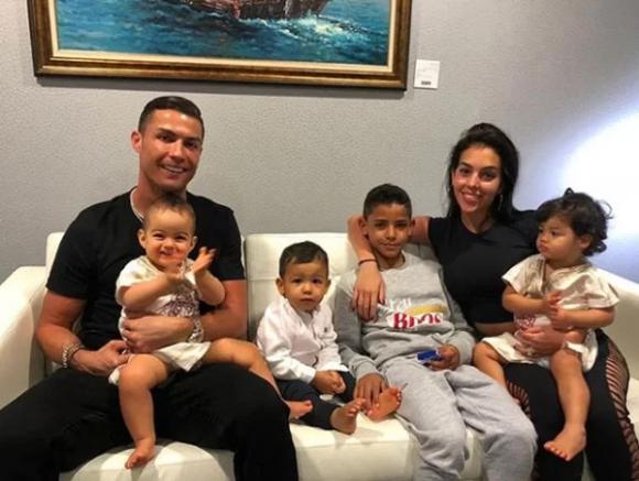 Ronaldo, siêu sao người Bồ Đào Nha, CR7, Cristiano Ronaldo