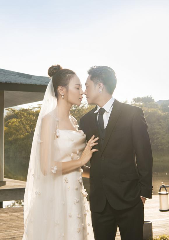 đàm thu trang, doanh nhân cường đô la, sao Việt