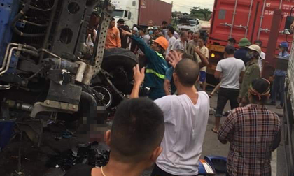 5 người bị xe tải đâm tử vong, Tai nạn giao thông, Xe tải lật