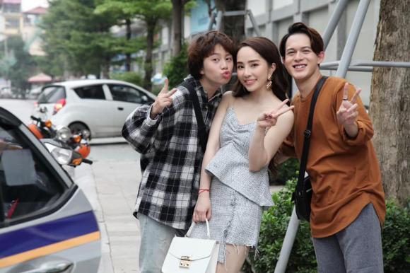 Về nhà đi con,nhã,ánh dương