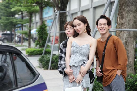 Về nhà đi con,nhã,ánh dương