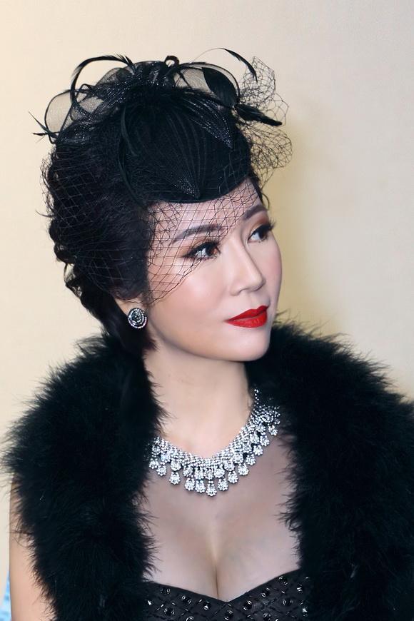 Nữ hoàng nhan sắc Nguyễn Thị Bích Hòa, Nhà tạo mẫu Bích Hòa, Đại hội Thẩm mỹ Quốc tế 2018