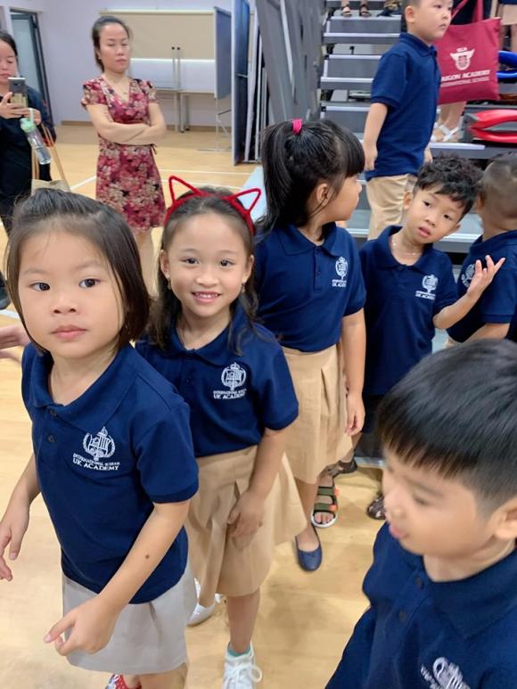 Sao Việt, con Sao Việt, Sao Việt cho con học trường quốc tế,  học trường quốc tế, nhập học  học trường quốc tế