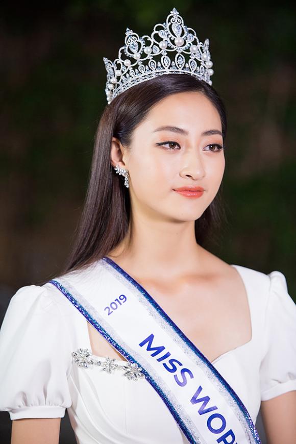 Miss World, Lương Thùy Linh, sao việt