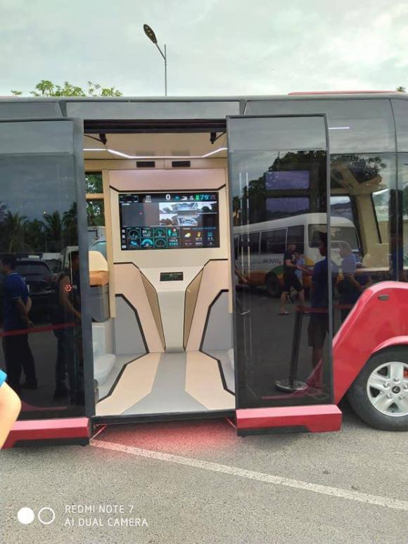 Xuất hiện xe buýt 'đến từ tương lai' được cho là của VinFast