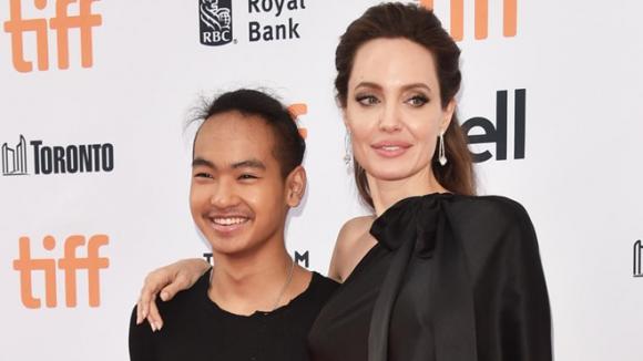 Maddox,con trai cả của Angelina Jolie,Brad Pitt,sao Hollywood