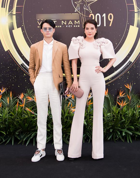 siêu mẫu, Khả Trang, sao Việt,  Thu Hoài