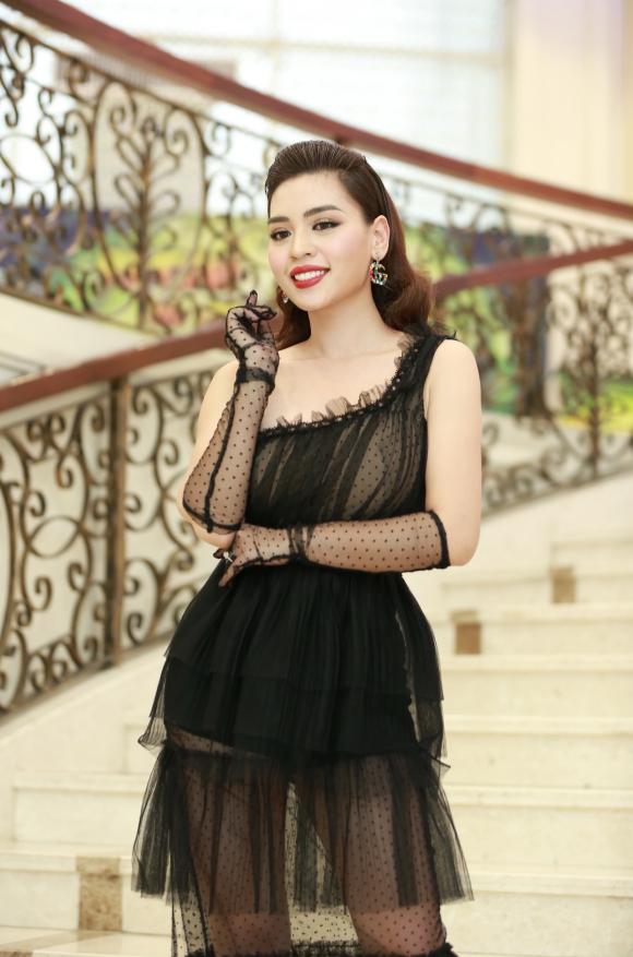 Mai Diệu Tuyết Nhung,Miss and Mrs Vietnam International 2019