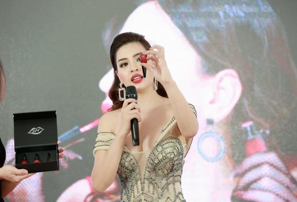Mai Diệu Tuyết Nhung,Miss and Mrs Vietnam International 2019