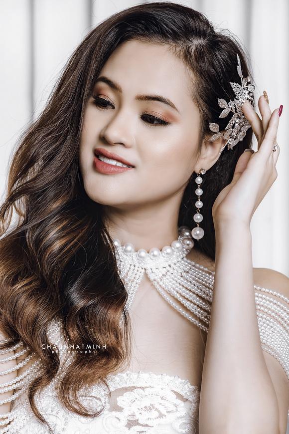 mc-kieu-trang-238-3-ngoisao.vn-w580-h870 9 MC Kiều Trang, Hoa hậu Doanh nhân Việt Hàn 2019