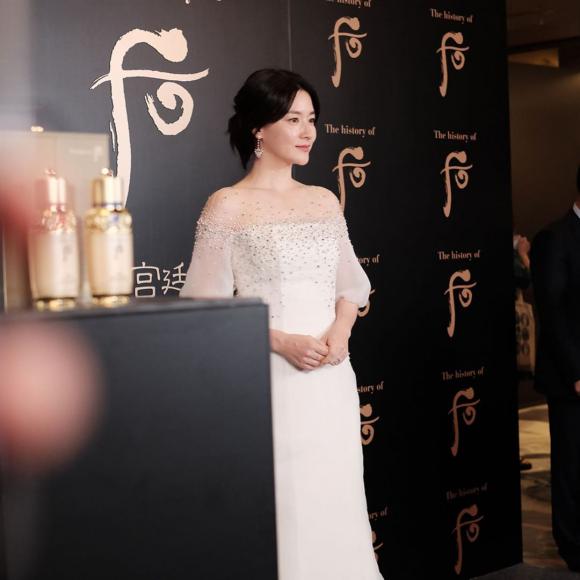 Quên Song Hye Kyo, Kim Tae Hee hay Jeon Ji Hyun đi, đây mới là 'tượng đài nhan sắc' thực sự của Hàn Quốc