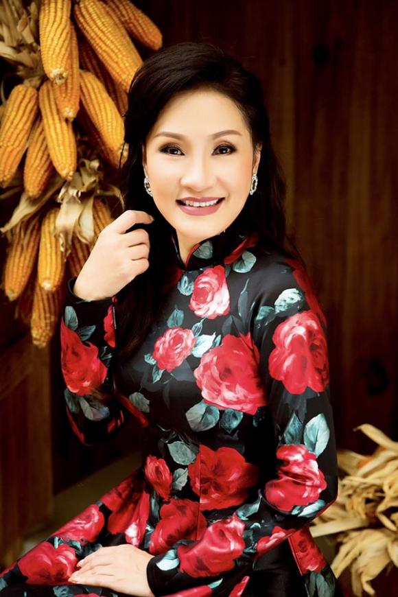  hài Hồng Đào, sao Việt
